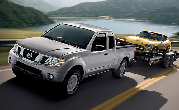 2015 Nissan Frontier Competition