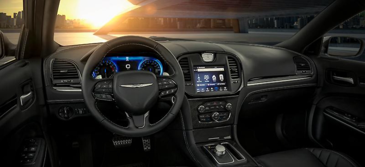 NowCar Chrysler 300C Detroit Auto Show
